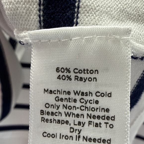 Talbots Women's Sweater Sz L Black Red White Stripe Heart Valentines 3/4 Sleeve - Picture 5 of 7